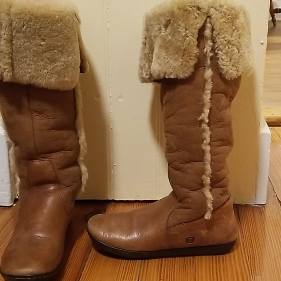 Born winter snow Boots camel brown fur size six 6 - Picture 2 of 11